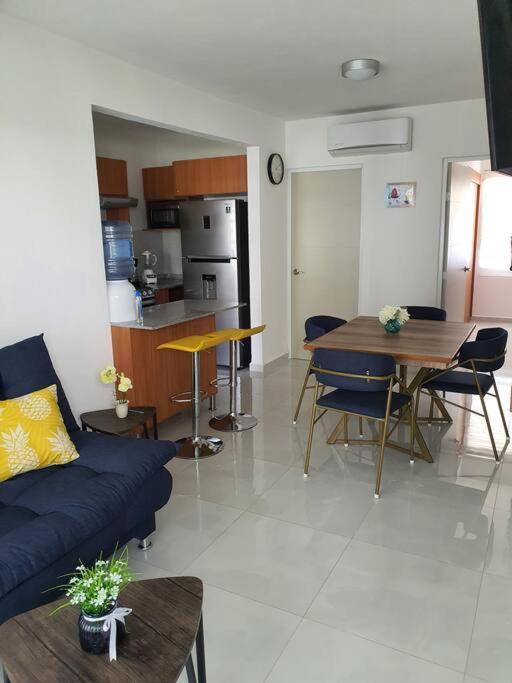 דירות Departamento De Lujo En Manzanillo, Planta Baja Frente A La Alberca מראה חיצוני תמונה